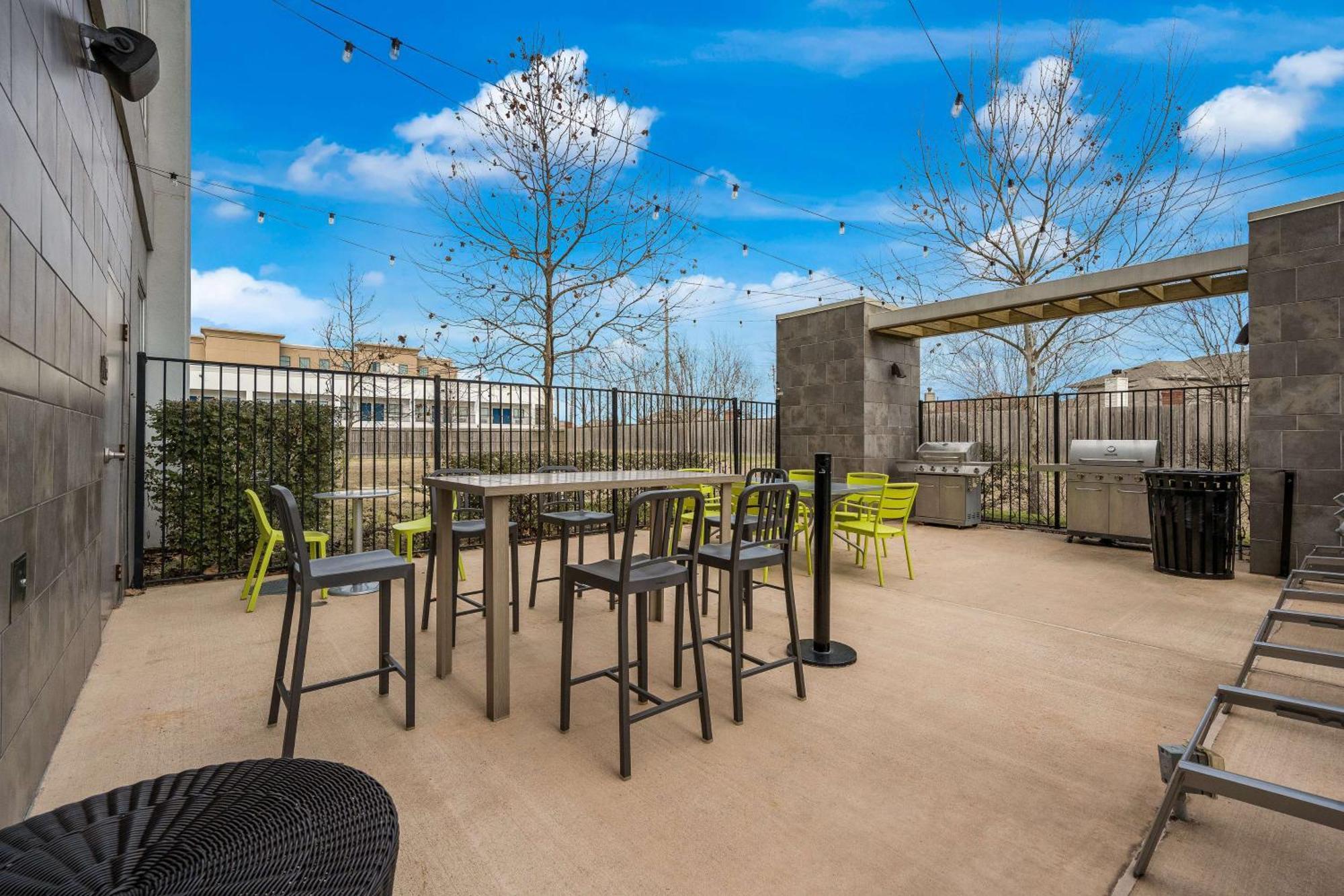 Home2 Suites By Hilton Baytown Exterior foto
