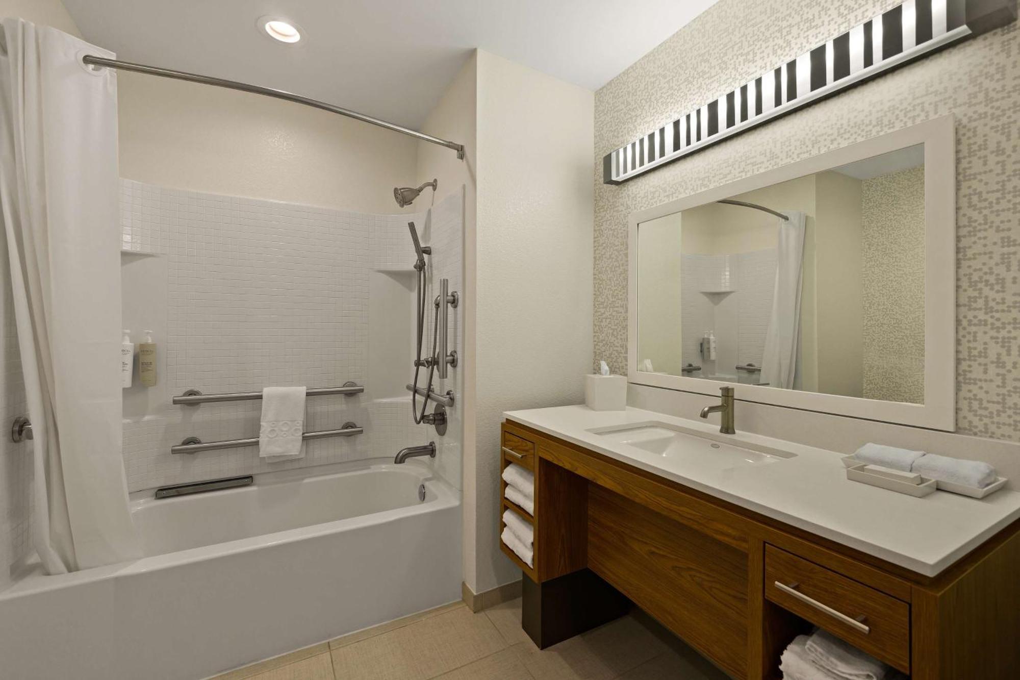 Home2 Suites By Hilton Baytown Exterior foto
