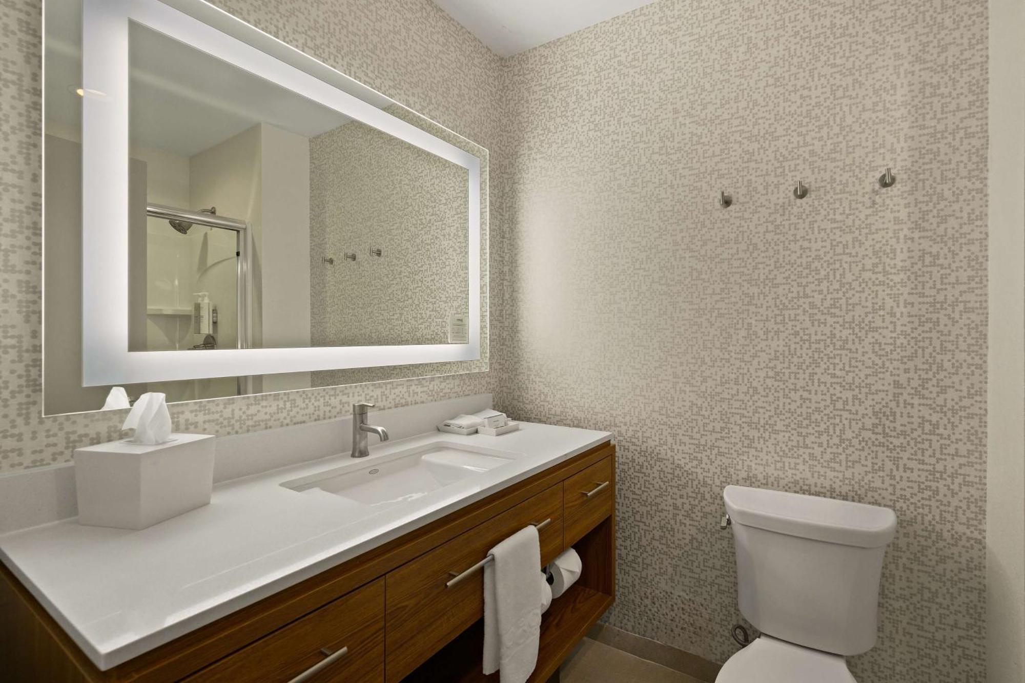 Home2 Suites By Hilton Baytown Exterior foto